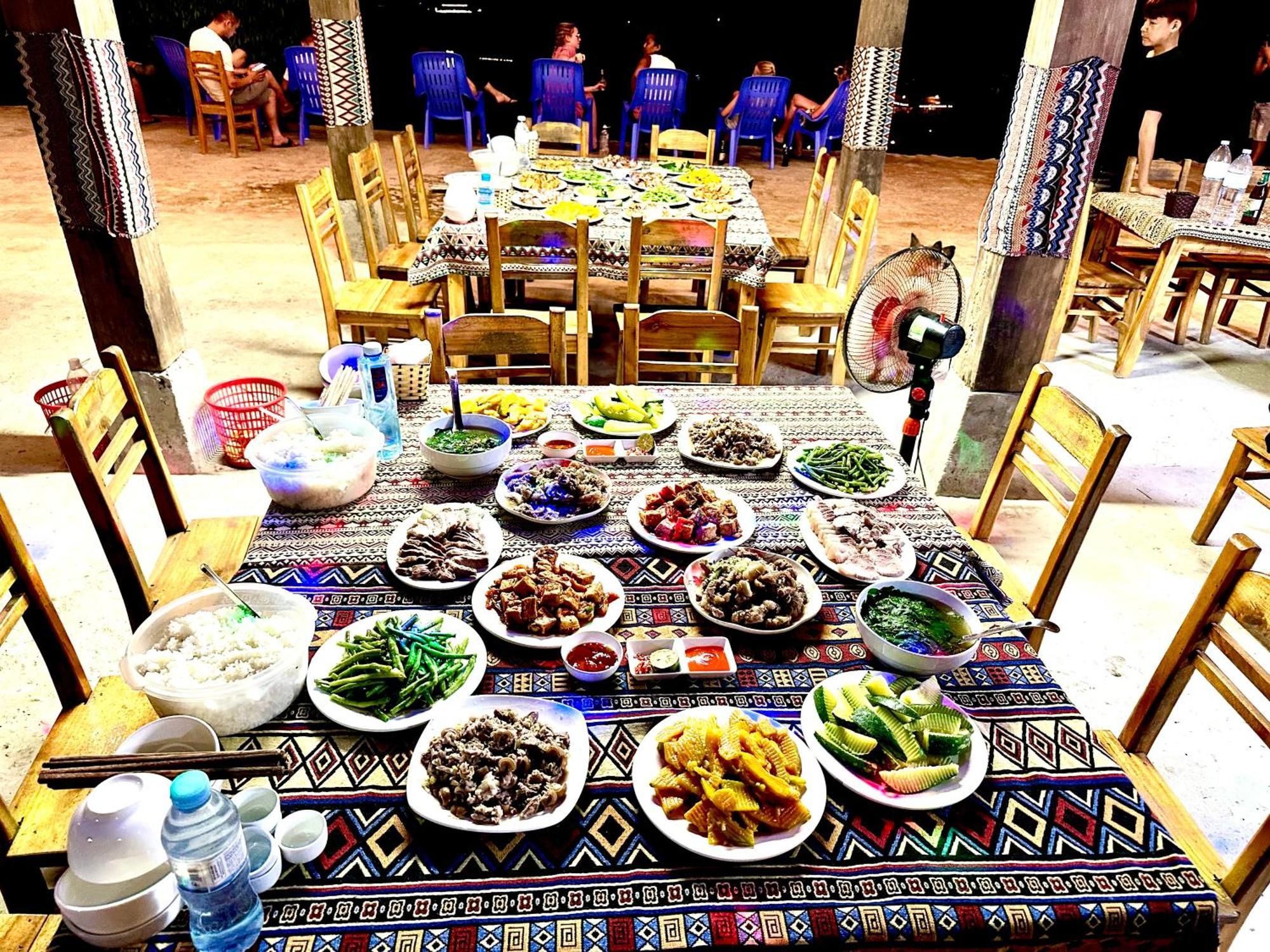 Du Gia Cozy Homestay & Tours Lang Cac Ngoại thất bức ảnh